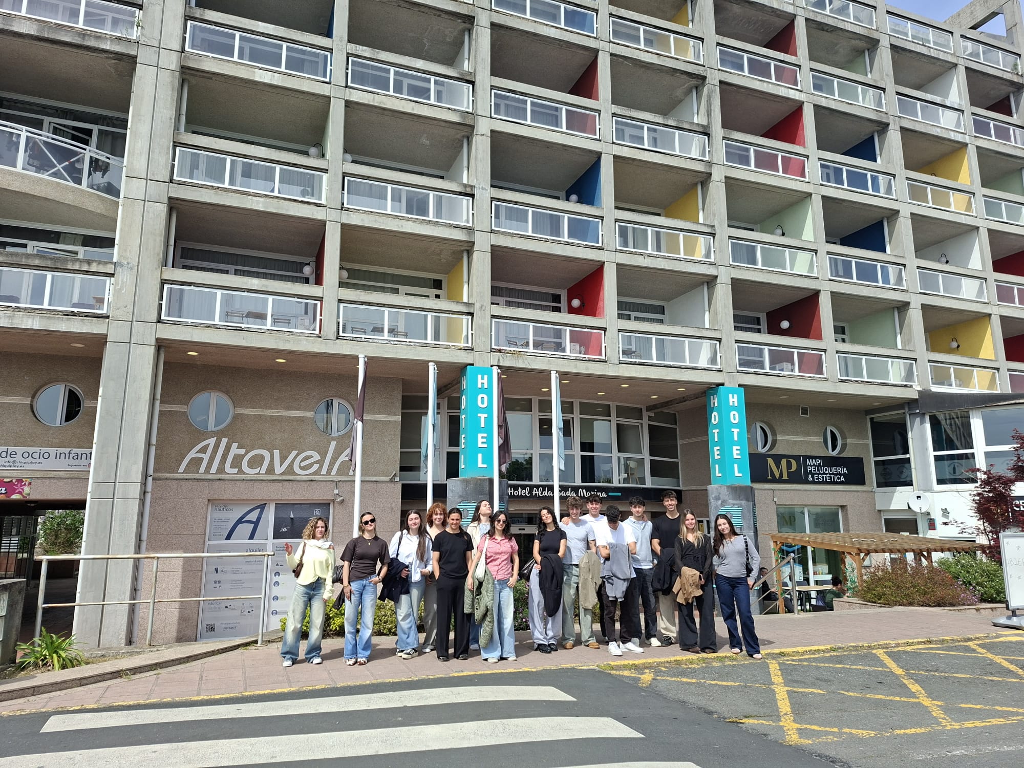 Alumnos de Turismo de A Coruña visitan Alda Sada Marina