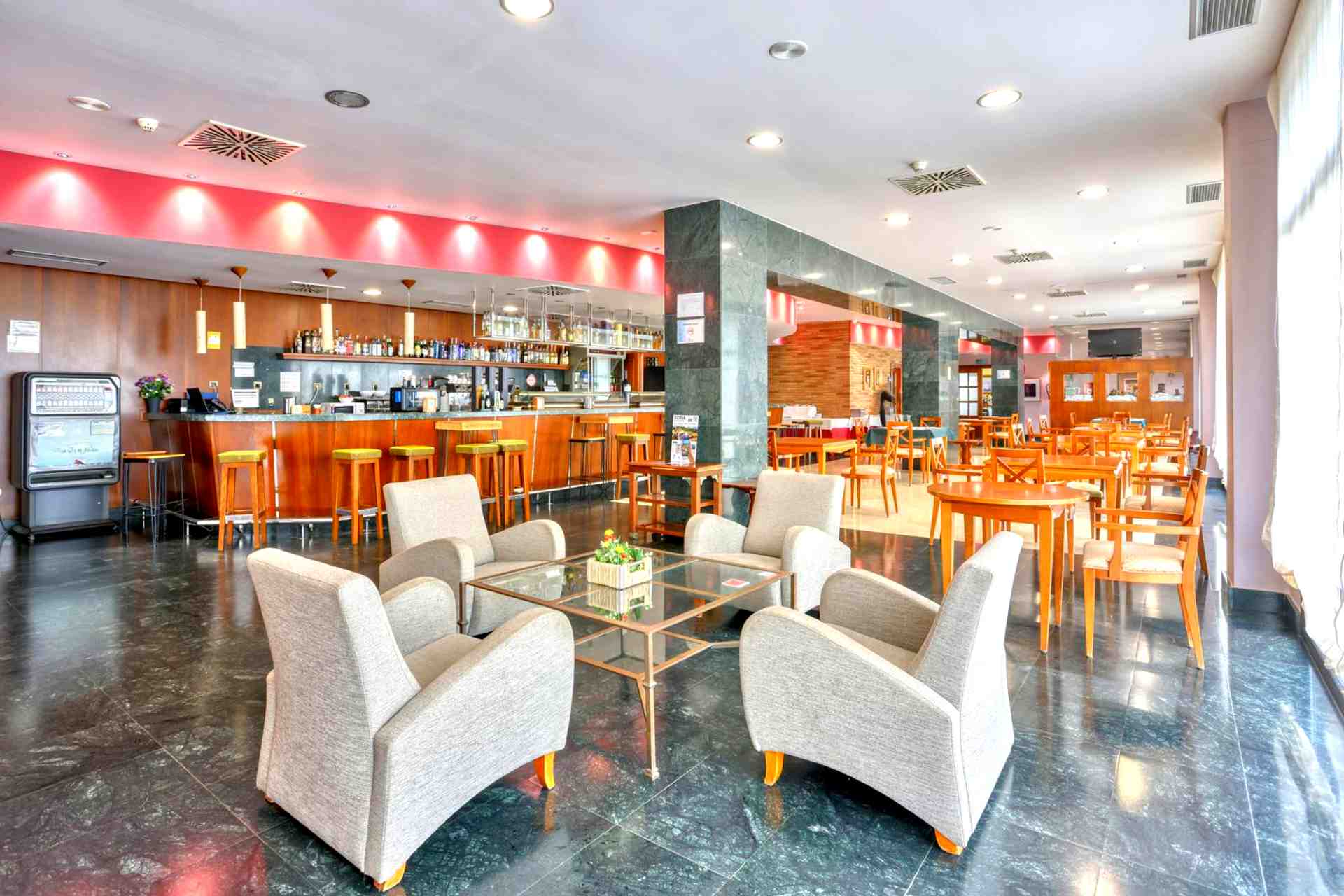 Salón para comidas y eventos del Hotel Alda Villa de Almazán