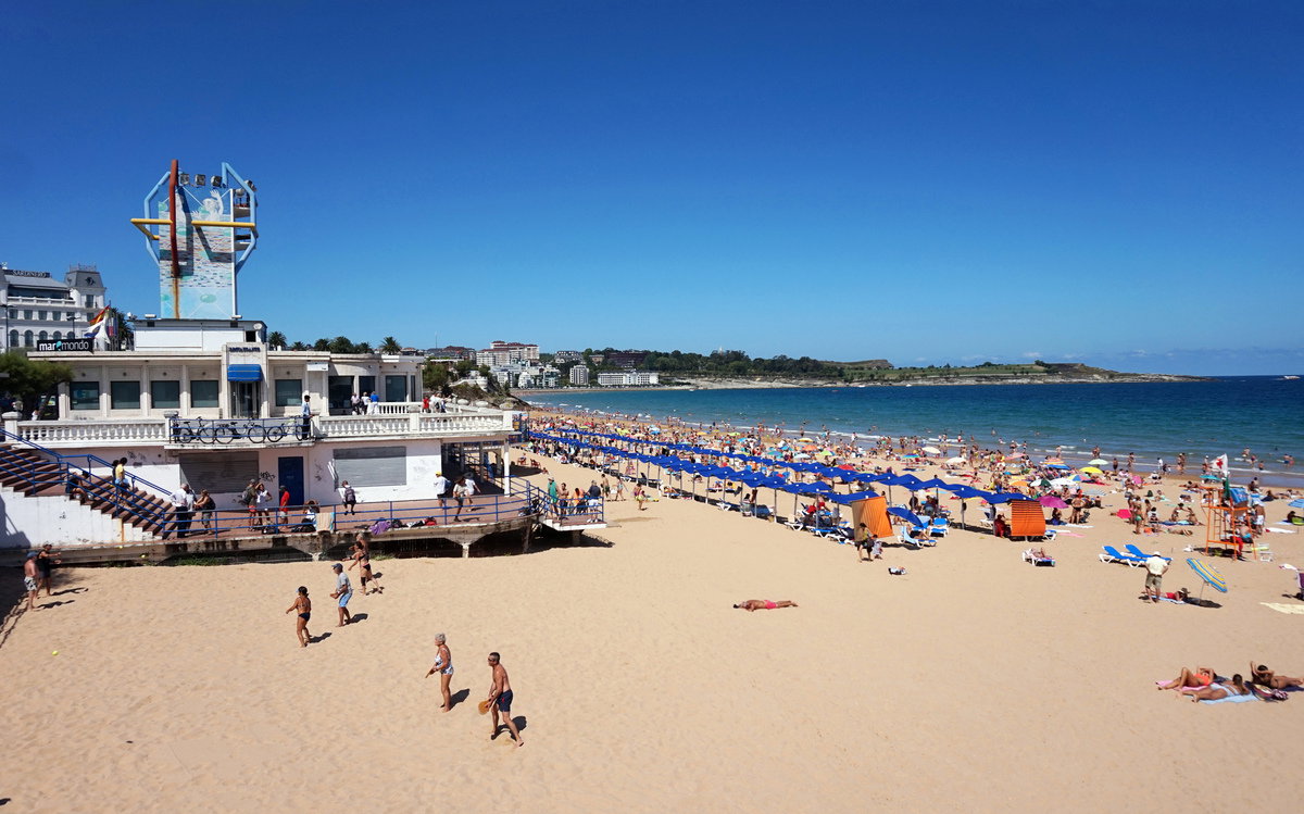 Playa de El Sardinero (Santander), al lado del hotel Alda Don Carlos