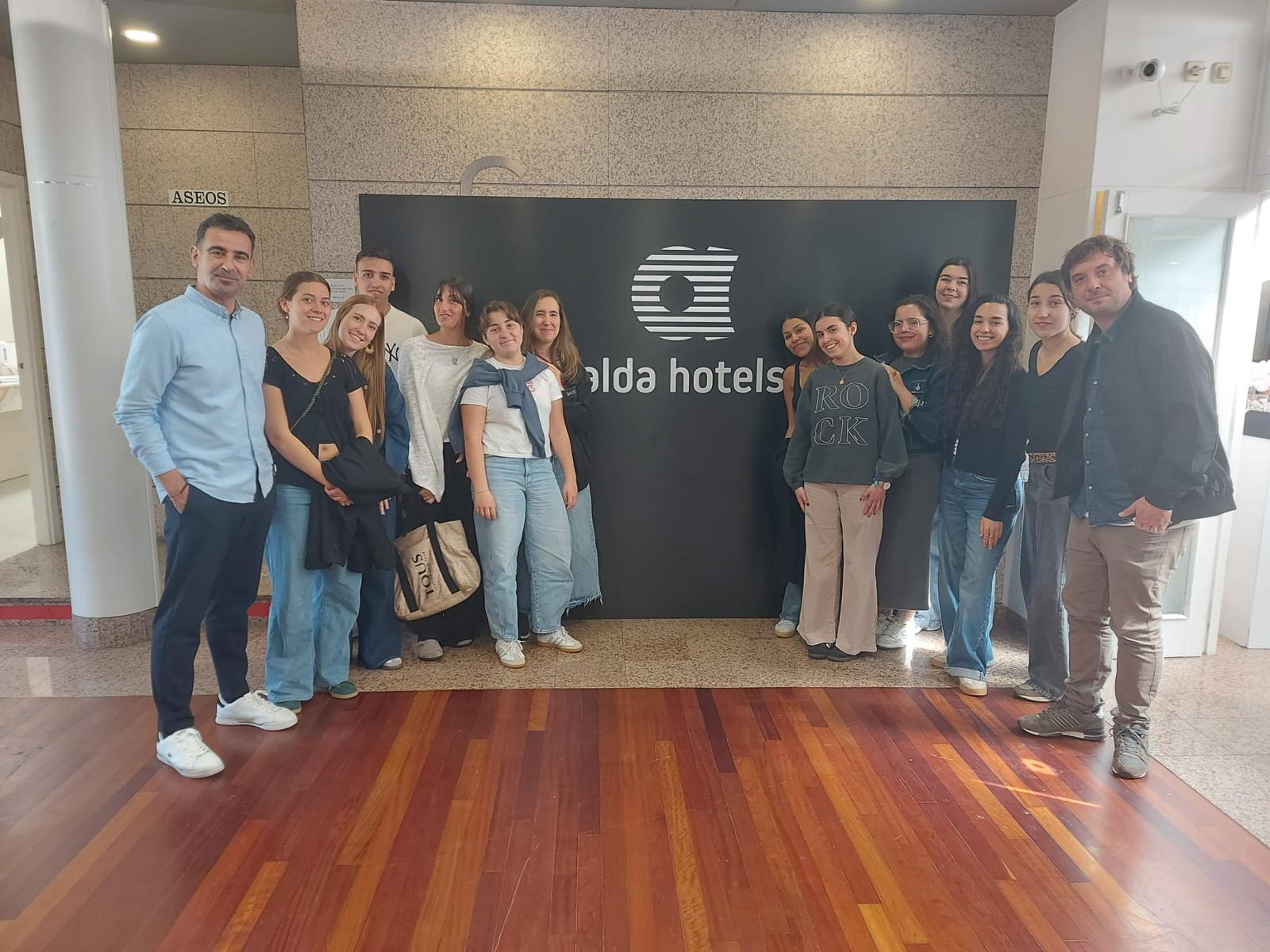 Visita de alumnos del grado de Turismo de la Universidad de A Coruña