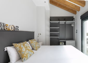 Arenal Suites:hotel card image
