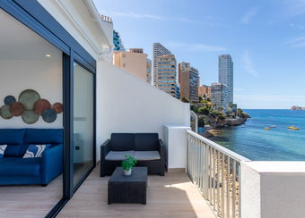 Arenal Suites:hotel card image
