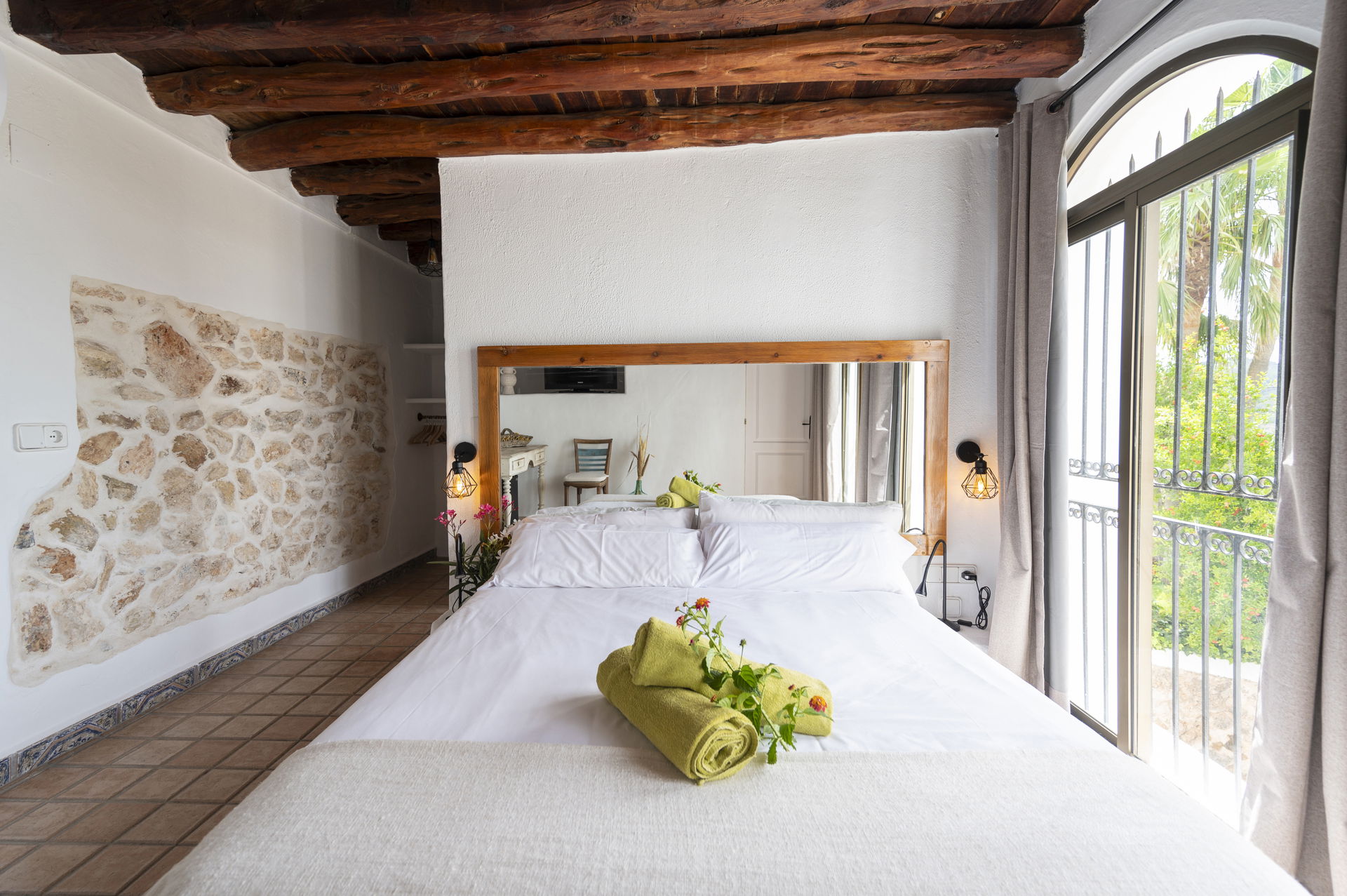 Habitaciones<br> completamente equipadas