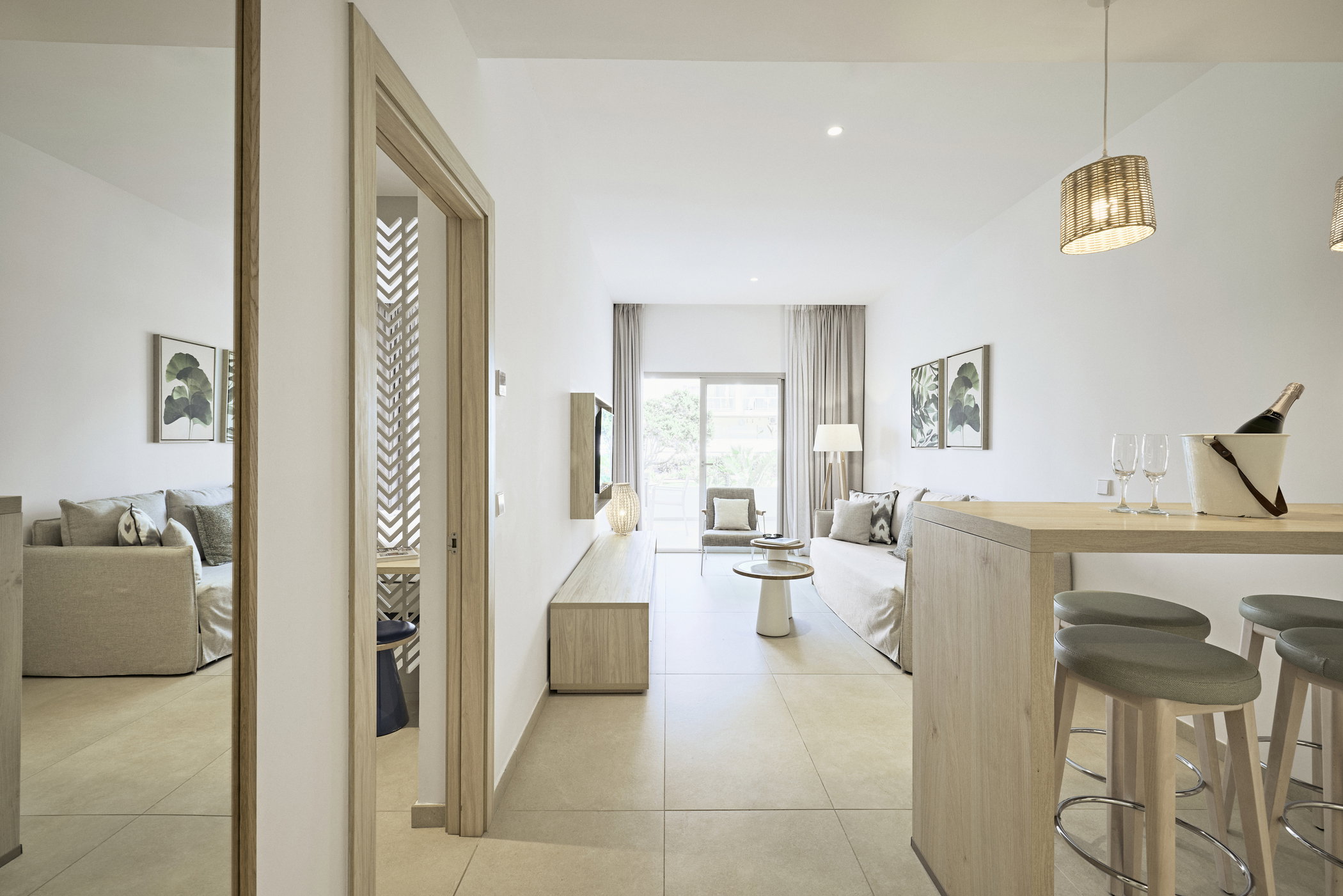 Suite 1 Dormitorio Vista Jardín Ibiza | Can Salia