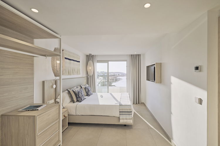 With Panoramic Sea View