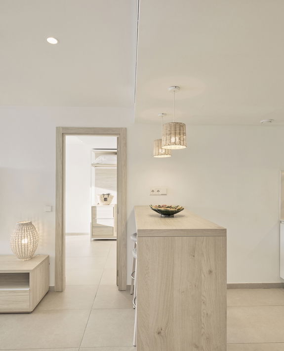 slide Suite de Dos Dormitorios con<strong><br> Vistas Panorámicas al Mar</strong>