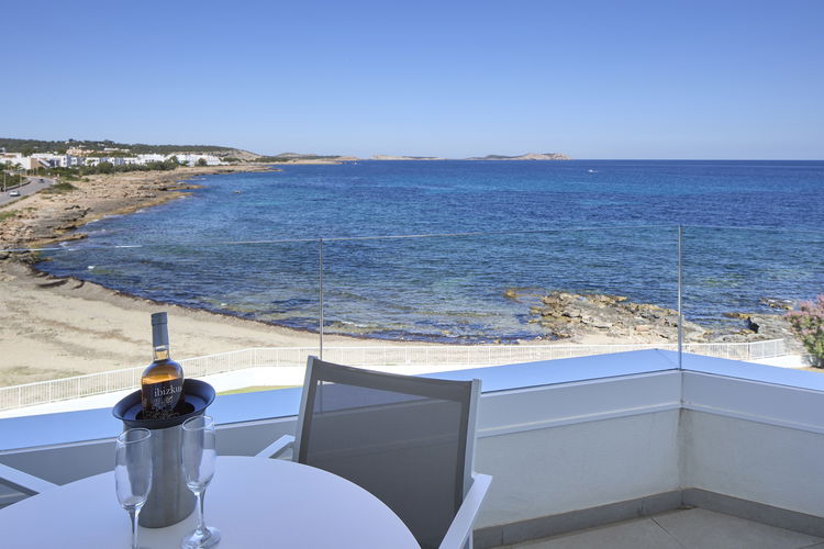 With Panoramic Sea View