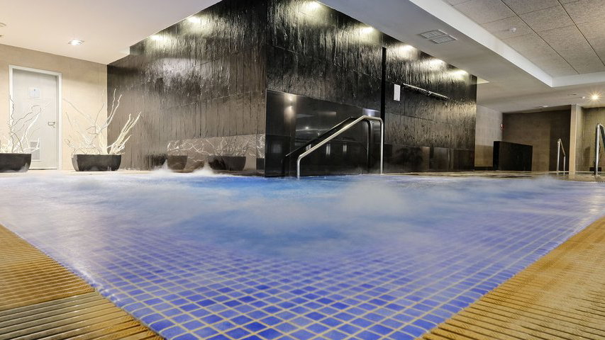 Hotel Envia Lobby