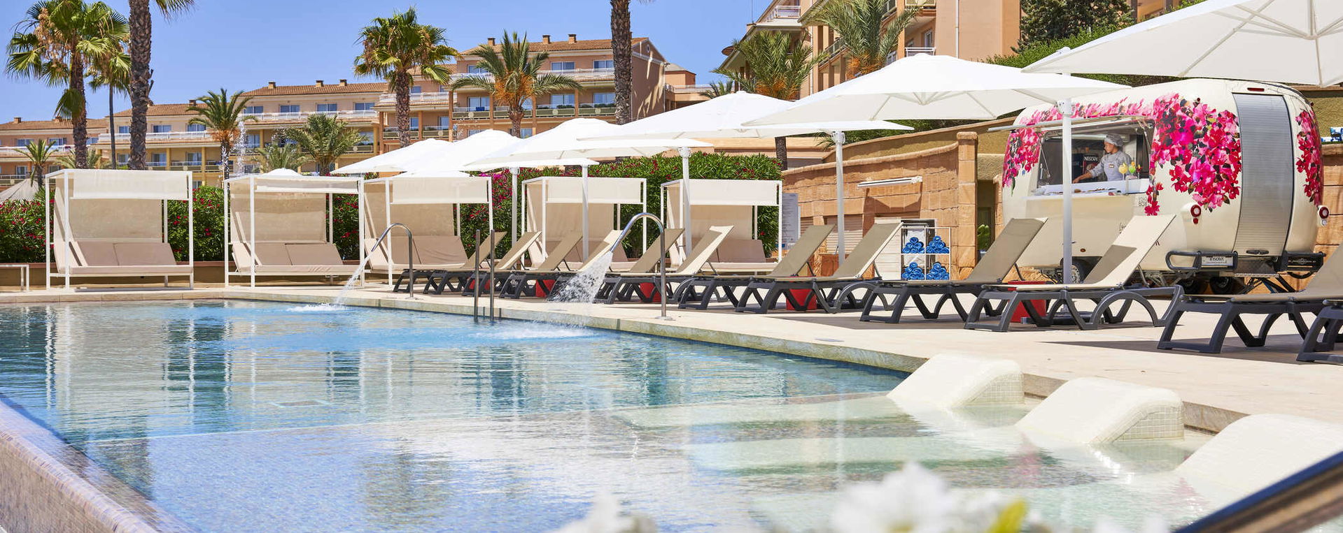 Insotel Fenicia Prestige: hero slider