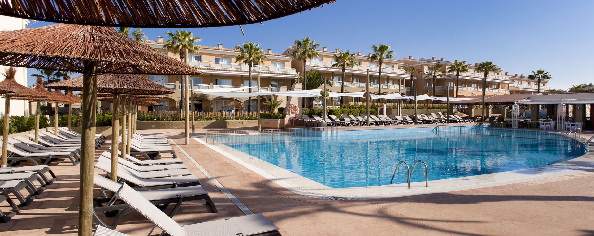 Insotel Fenicia Prestige: hero slider