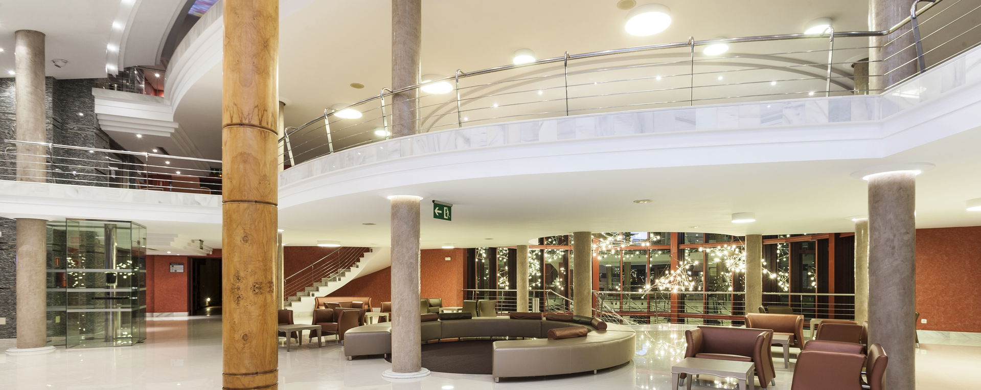 Insotel Fenicia Prestige: hero slider