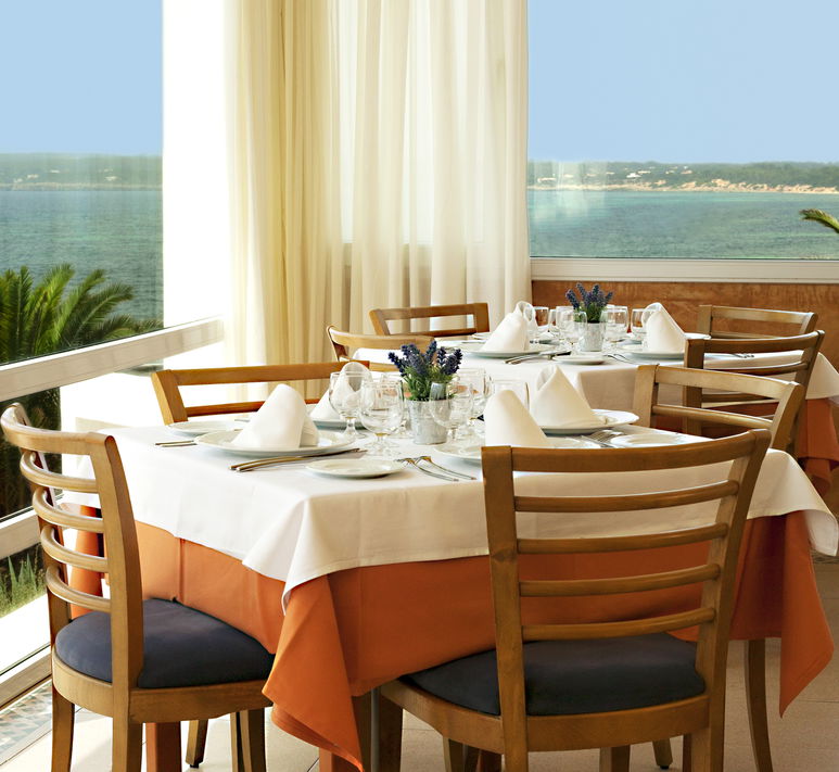 Insotel Fenicia Prestige: introduction text image 5