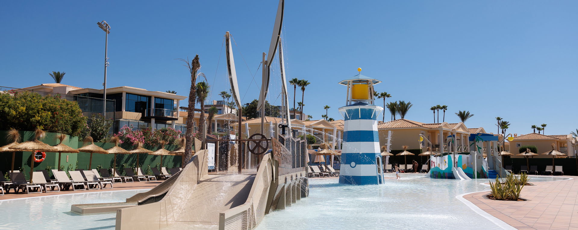 Insotel Fenicia Prestige: hero slider