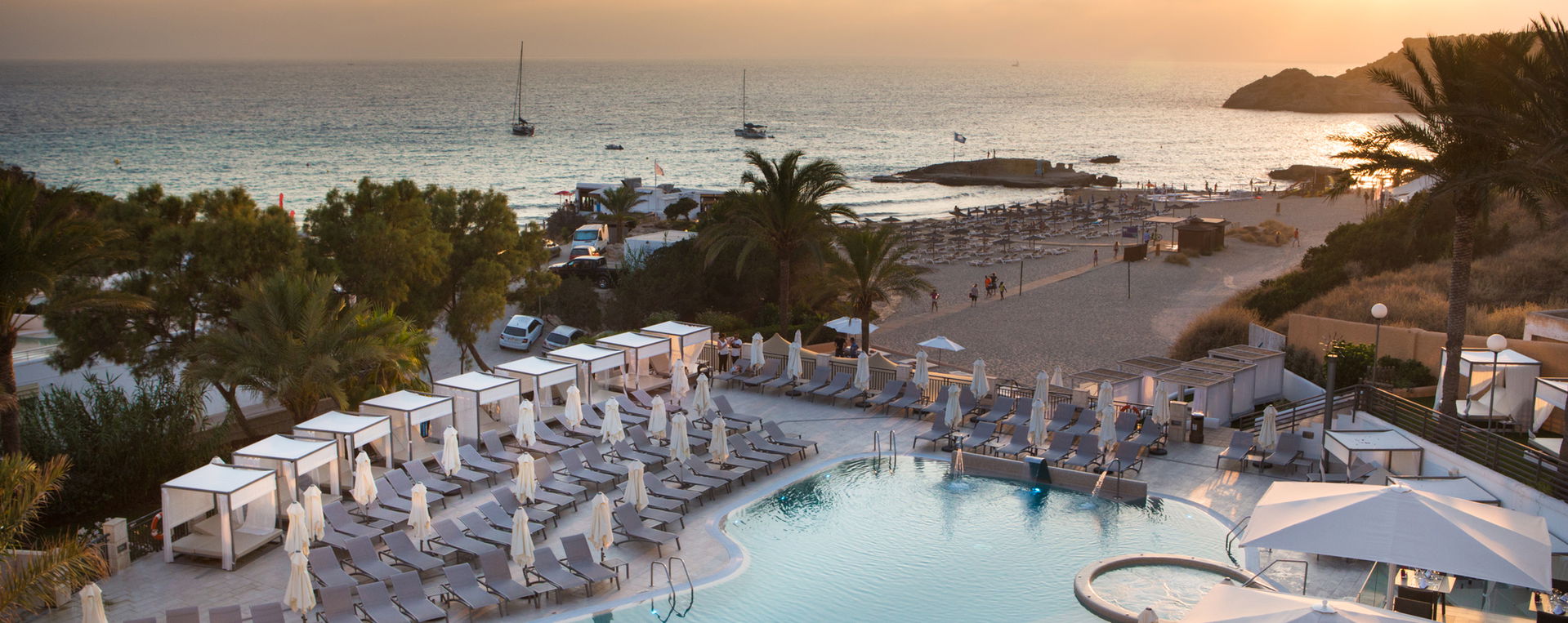 Insotel Fenicia Prestige: hero slider