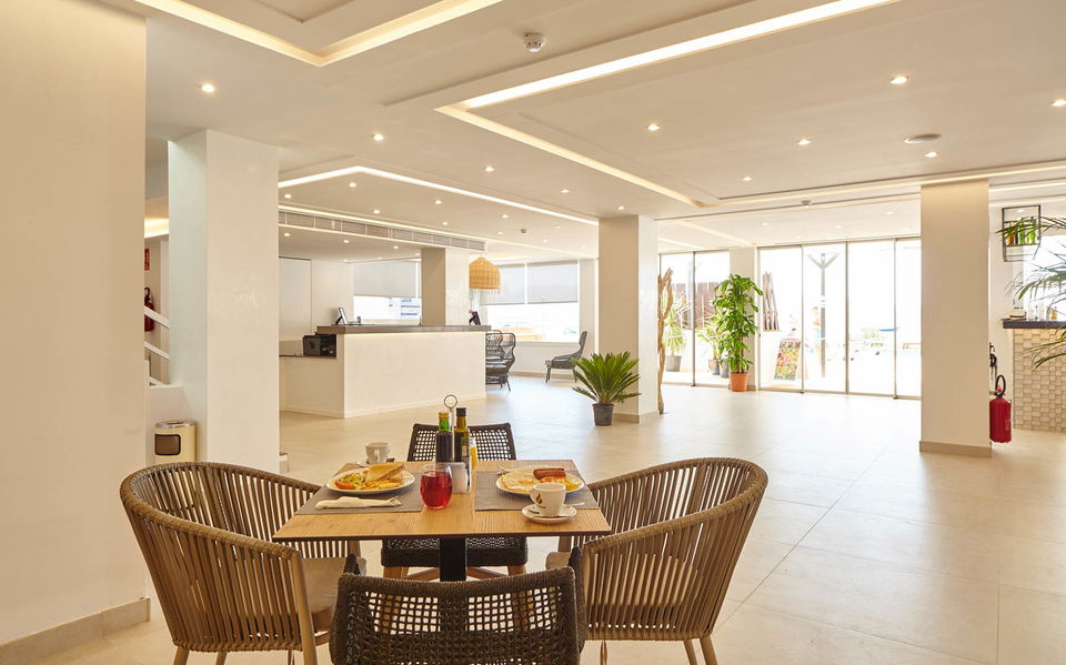 Sol Bahía Ibiza Suites:image list 5