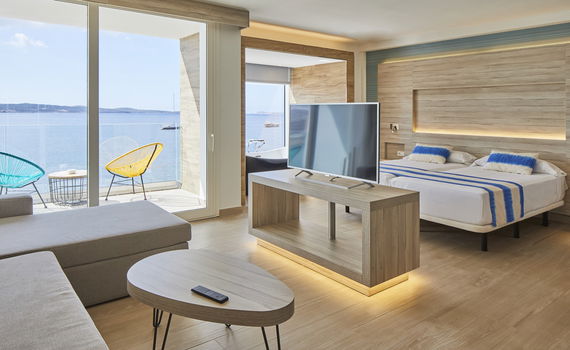 Sol Bahía Ibiza Suites: