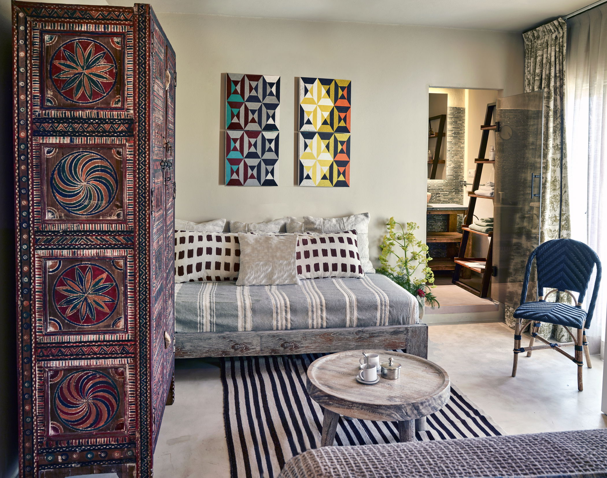 ksar living section