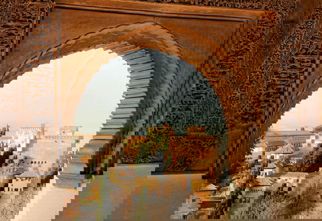 Image text description right