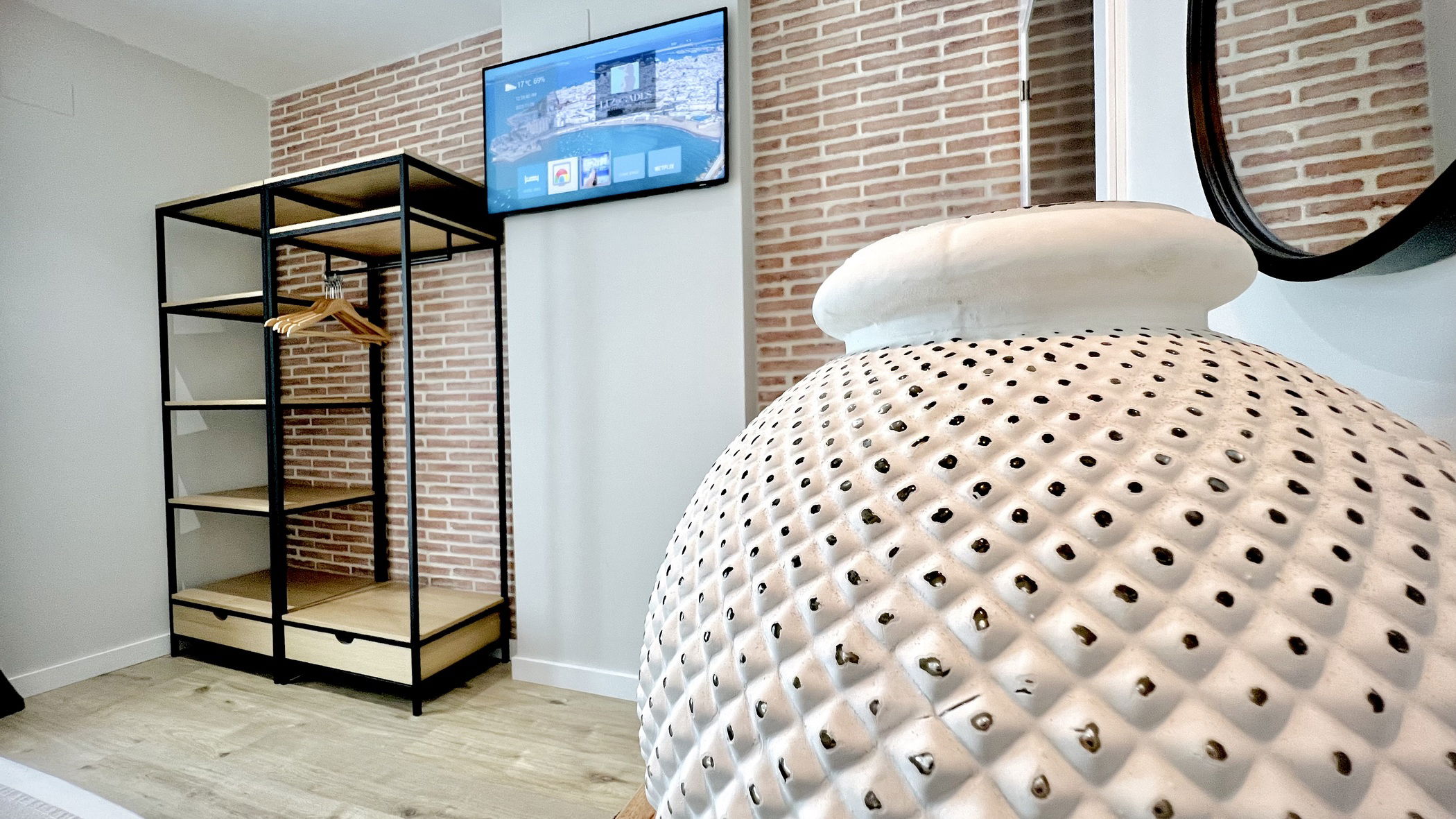 Template 7:Image from hotel Habitaciones en el Hotel Luz de Gades