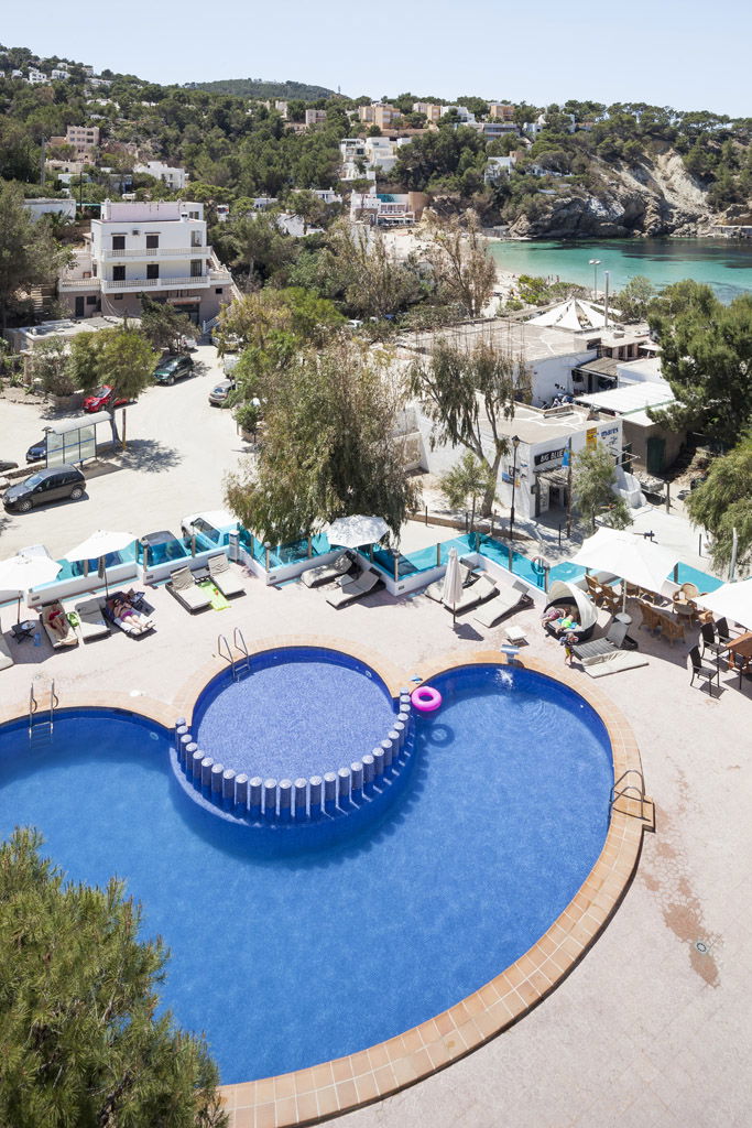 Template 6:Intro image 1