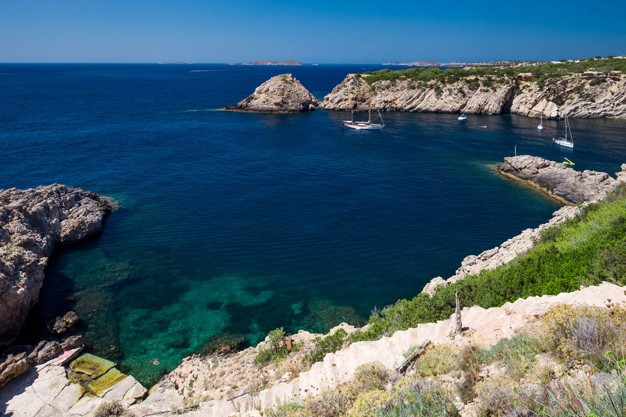 Template 6:Slider image 1