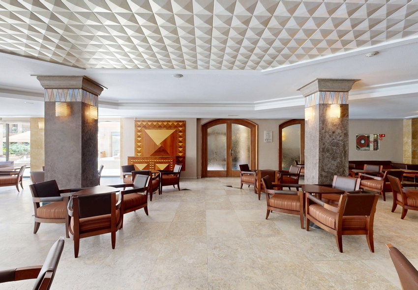Insotel Fenicia Prestige: Lounge Bar Bes: Een unieke ruimte voor speciale evenementen
