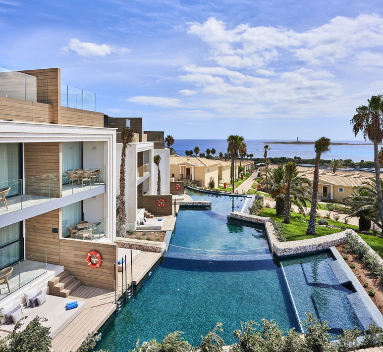 Insotel Fenicia Prestige: introduction text image 7