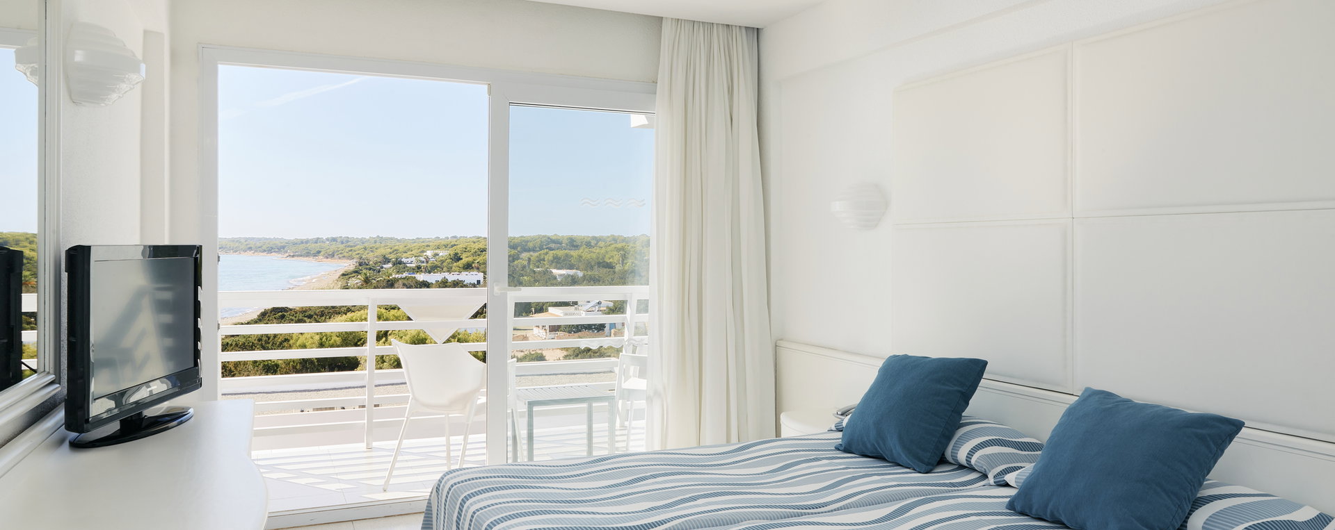 Insotel Fenicia Prestige: hero slider