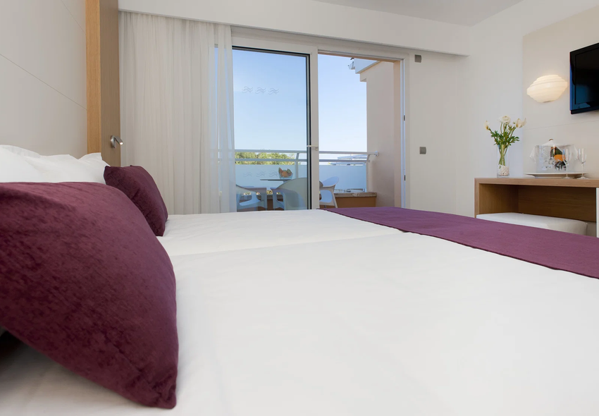 Insotel Fenicia Prestige: Family Garden Suite Bereich B