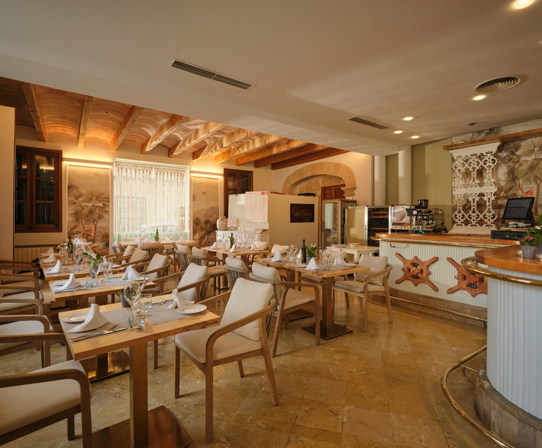 Mediterranean restaurant in Pollença | Son Sant Jordi - 10