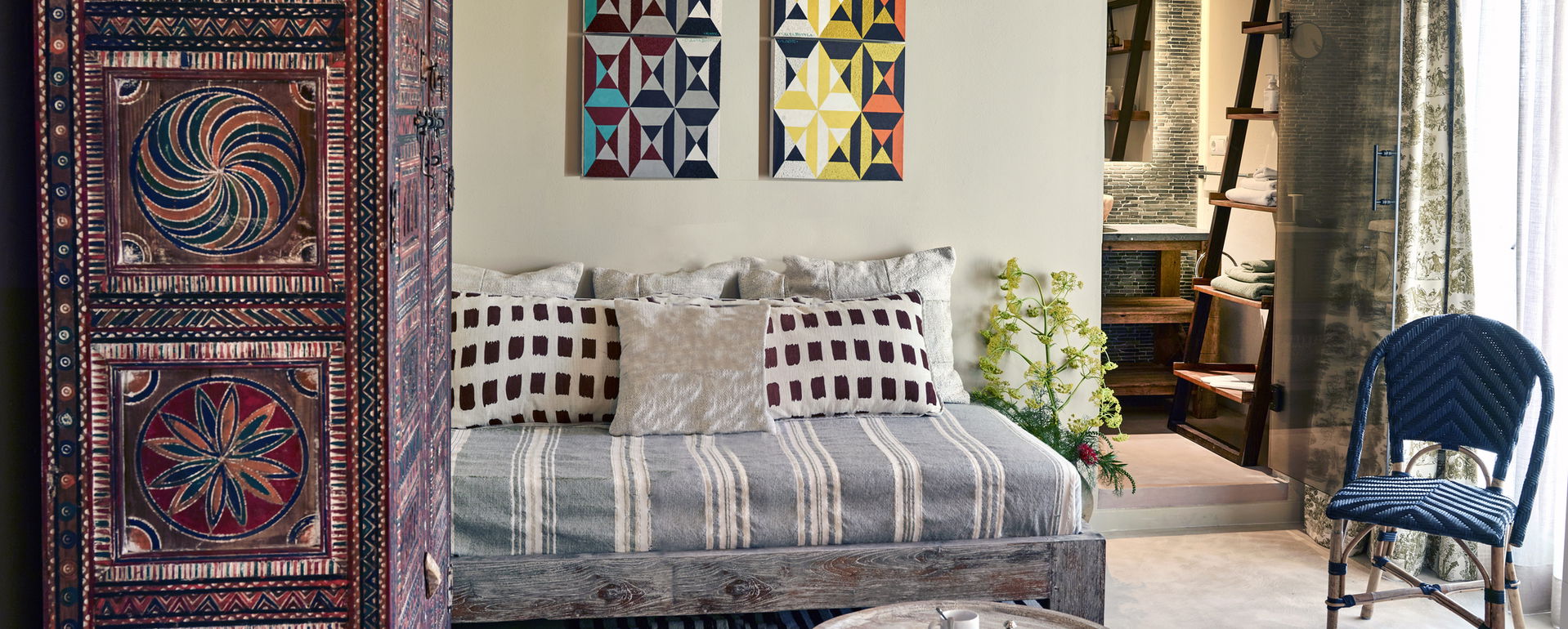 ksar living section