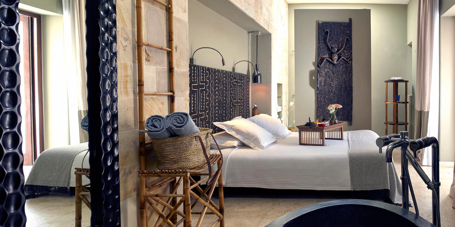 Intro image full screen