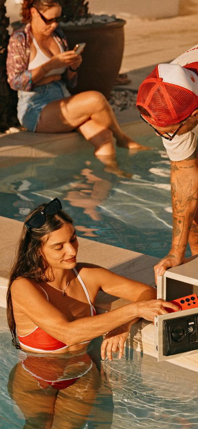 Less Scrolling, More living