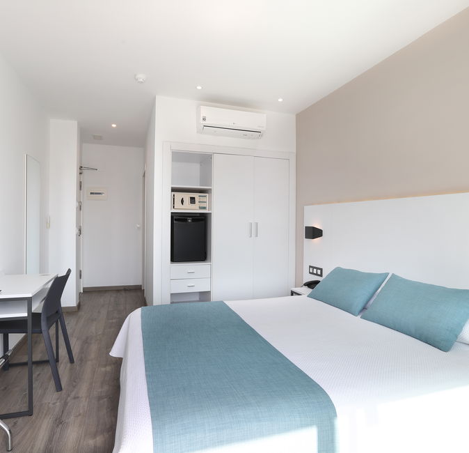 Template 7:Image from hotel