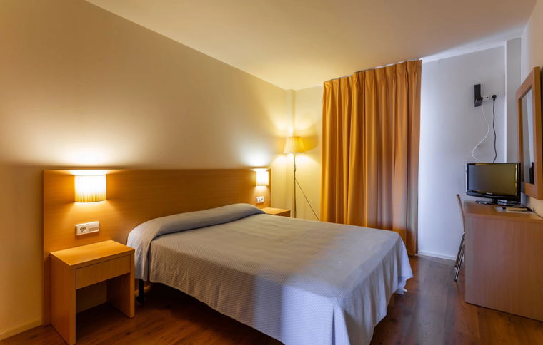 Room Habitación Individual image