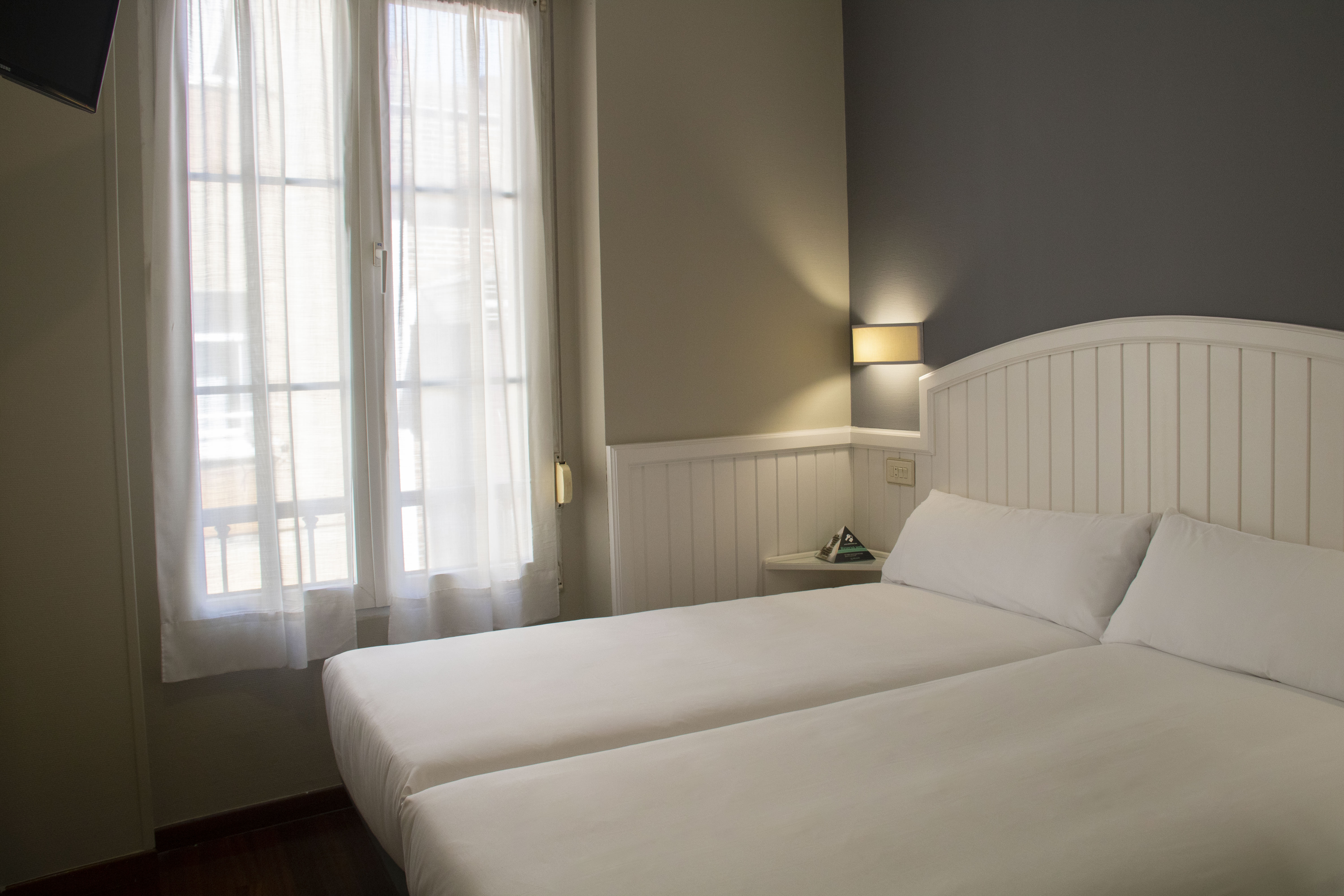 Room Habitación Individual image