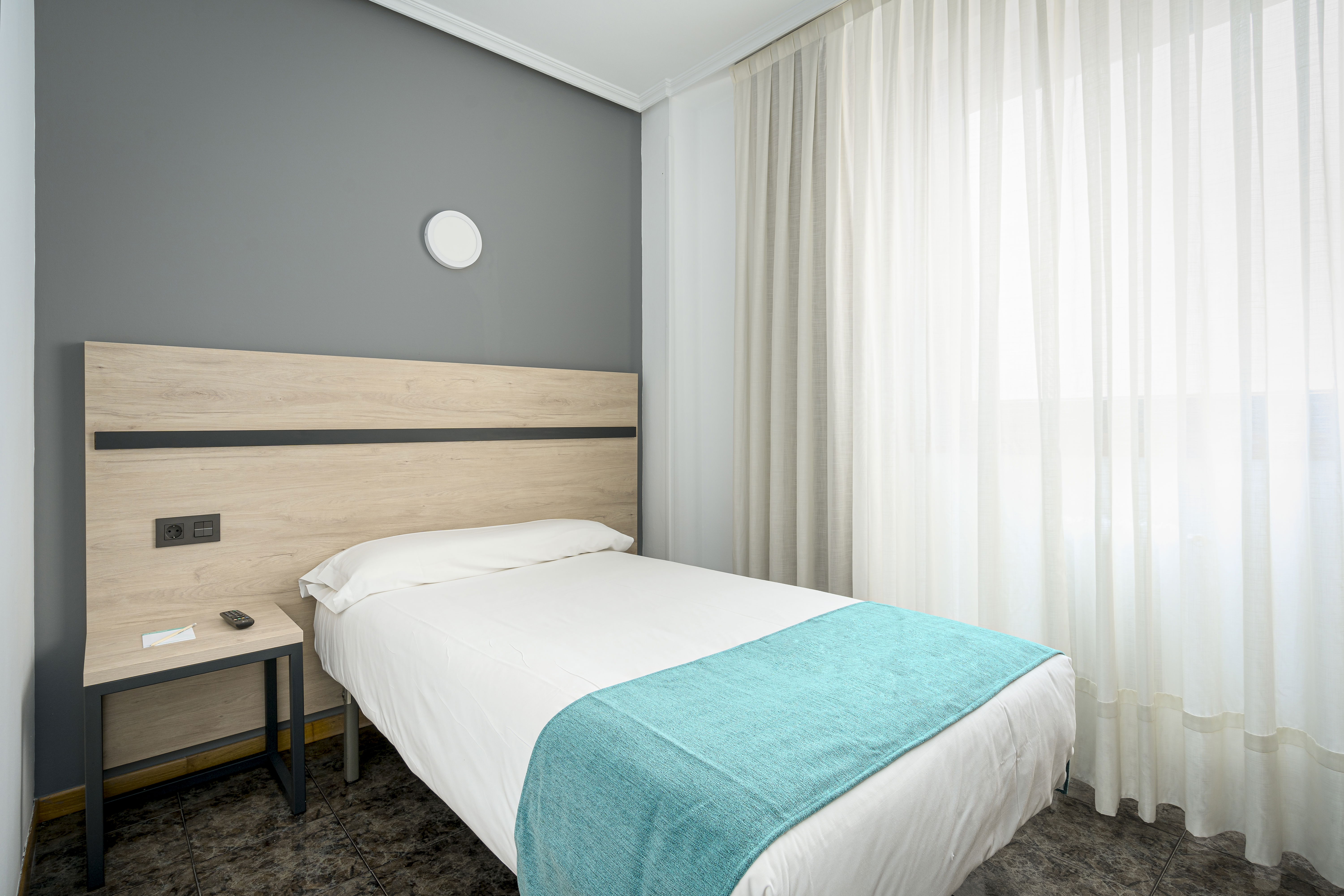 Room Habitación Individual image