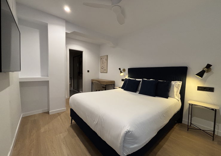 Arenal Suites:Room image 1