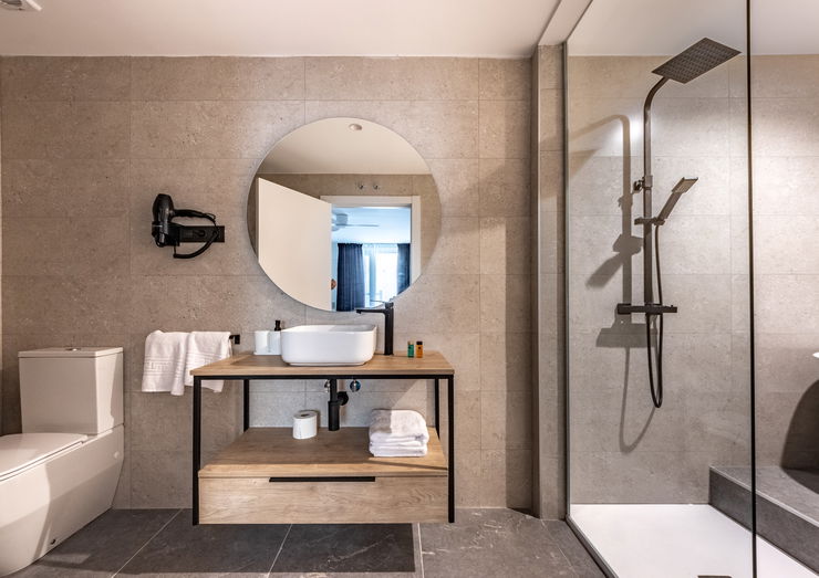 Arenal Suites:Room image 4
