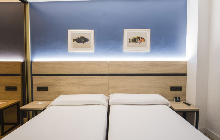 Room Apartamento image