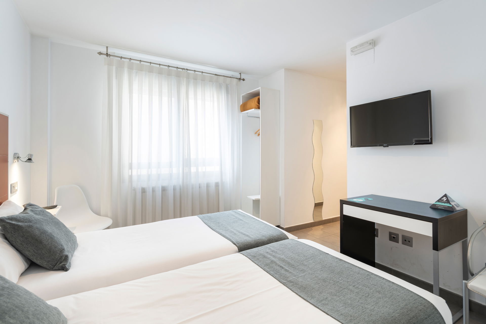 Room Habitación Individual image