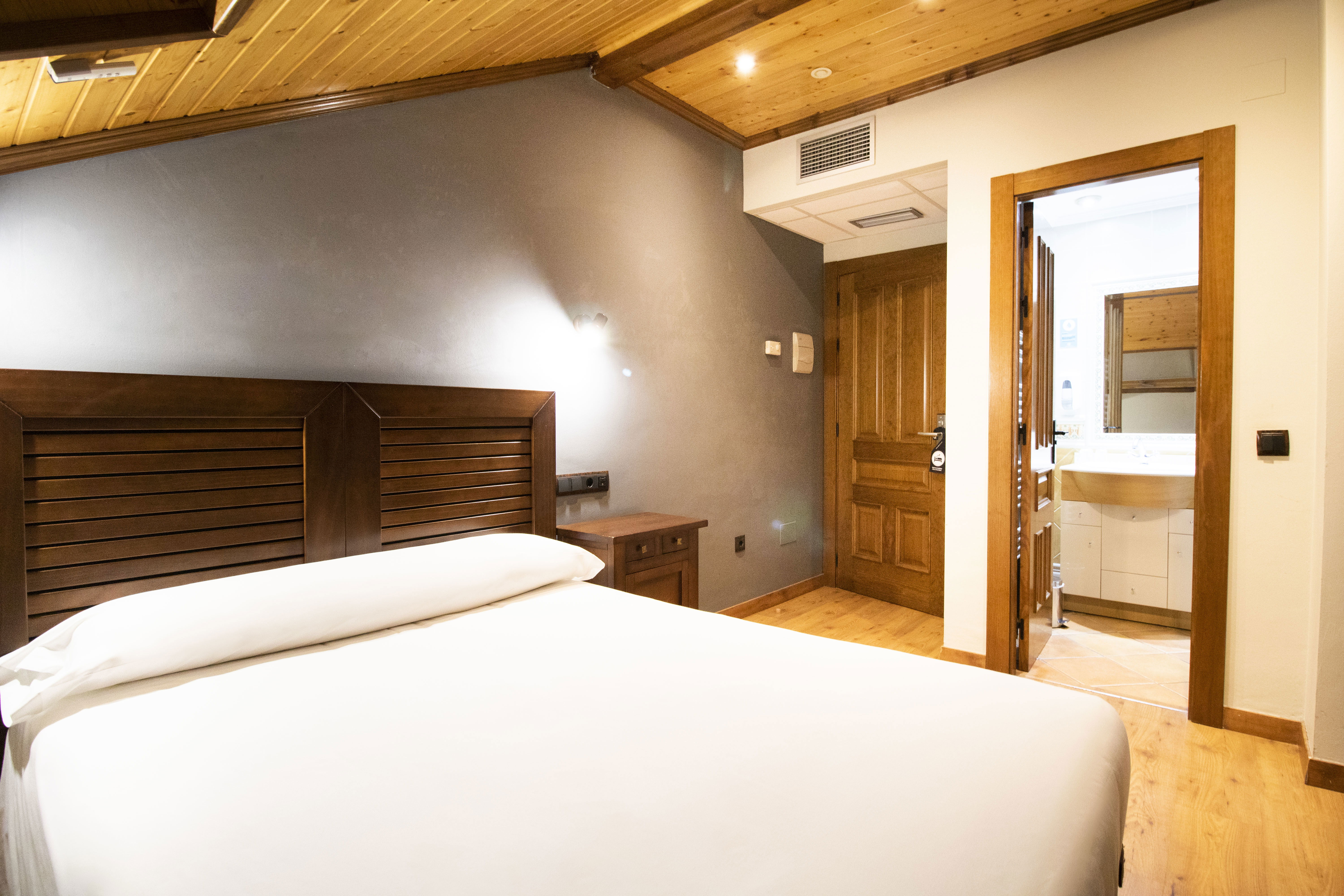 Room Habitación Individual image