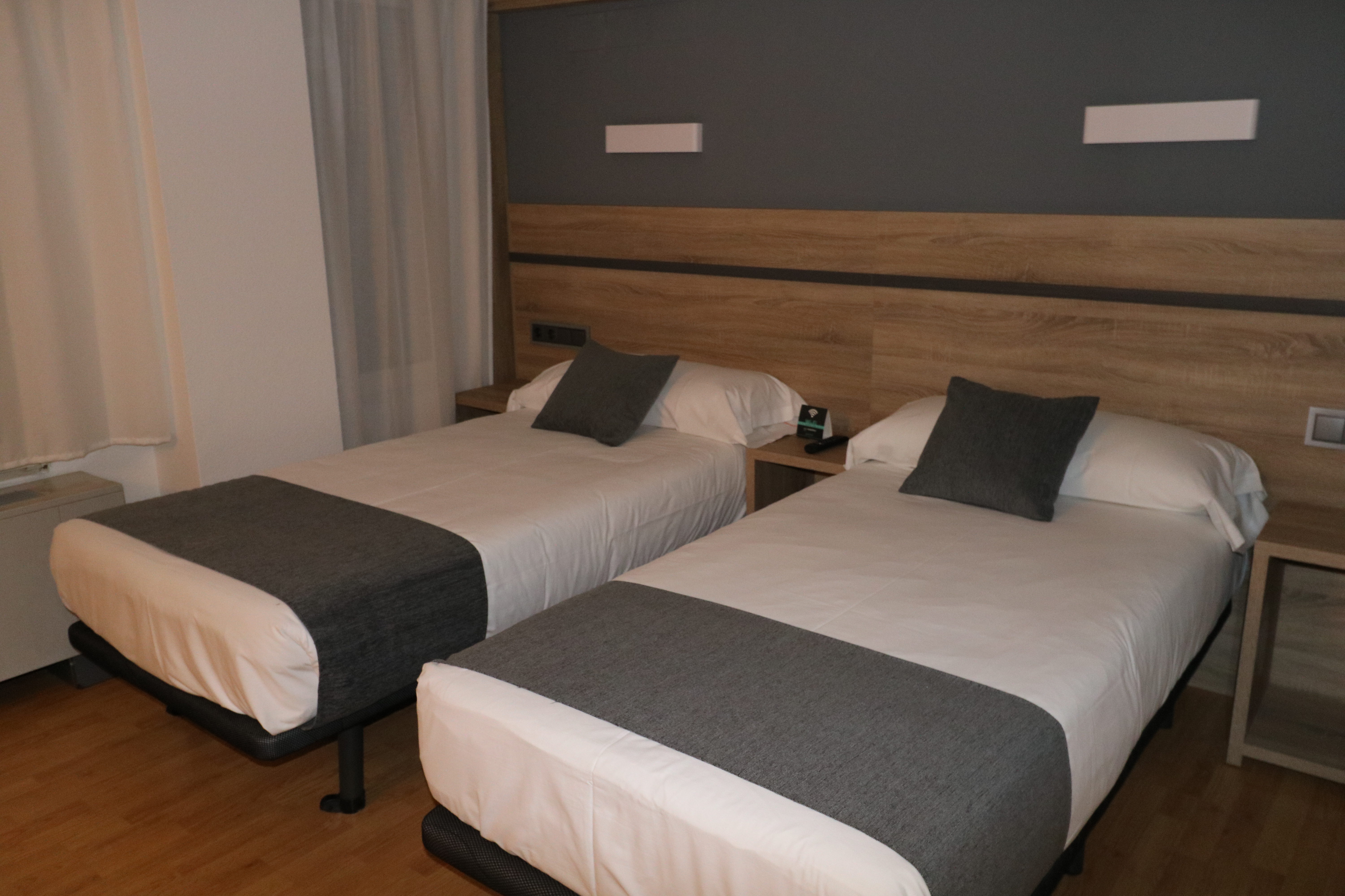 Room Habitación Individual image
