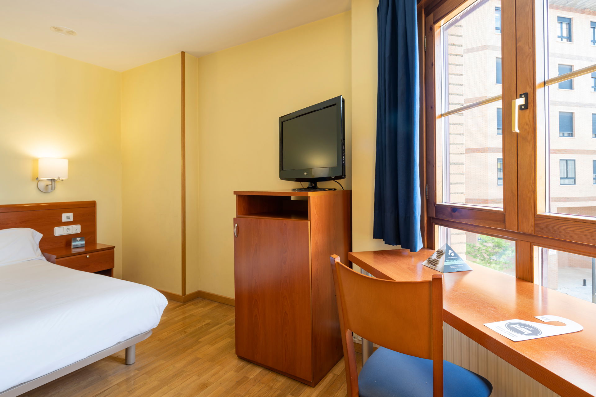 Room Habitación Individual image