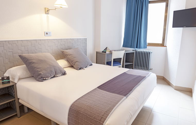 Room Habitación Individual image