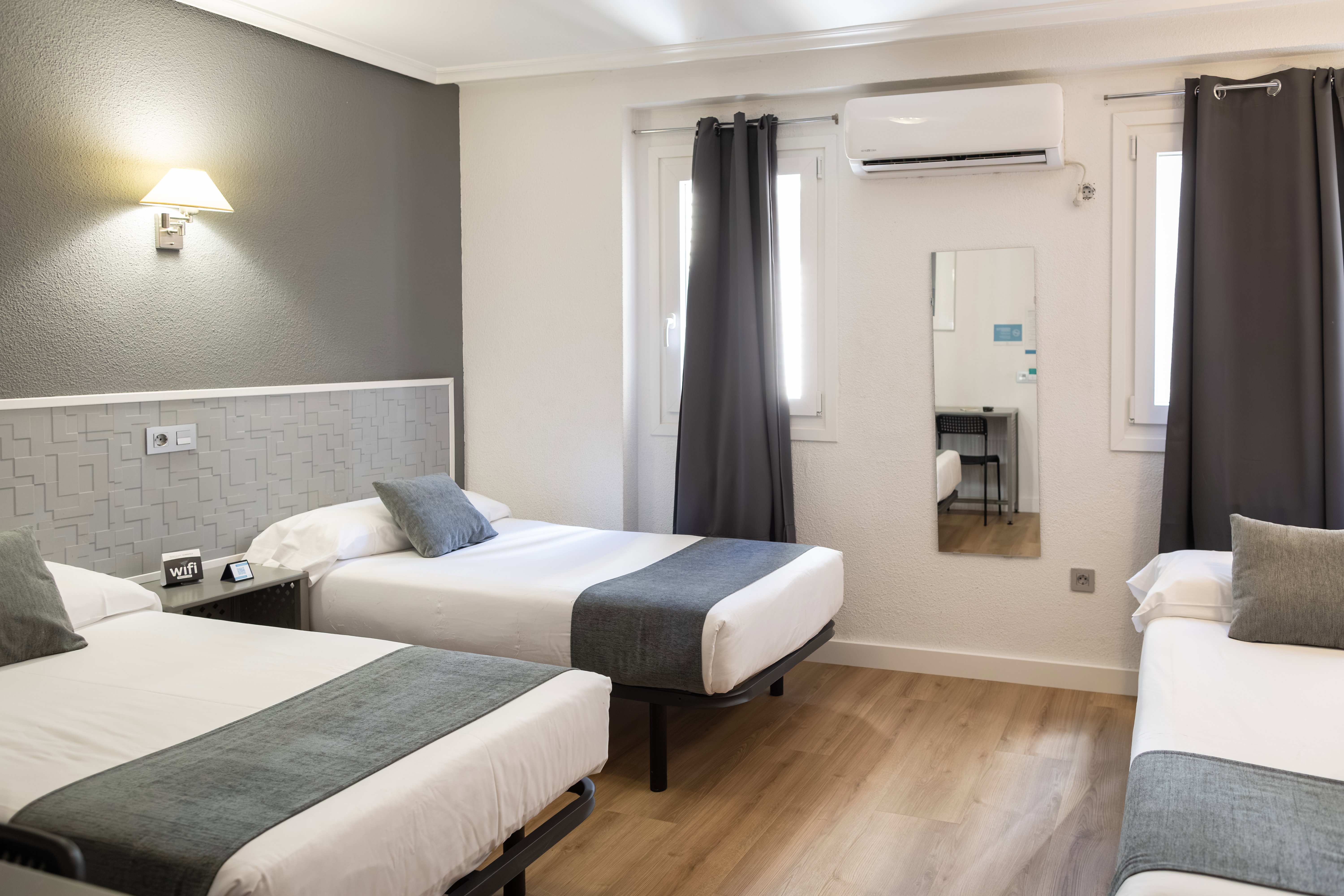 Room Habitación Individual image