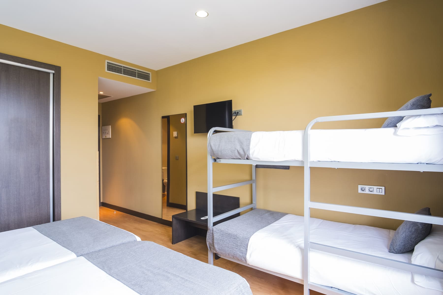 Room Habitación Individual image