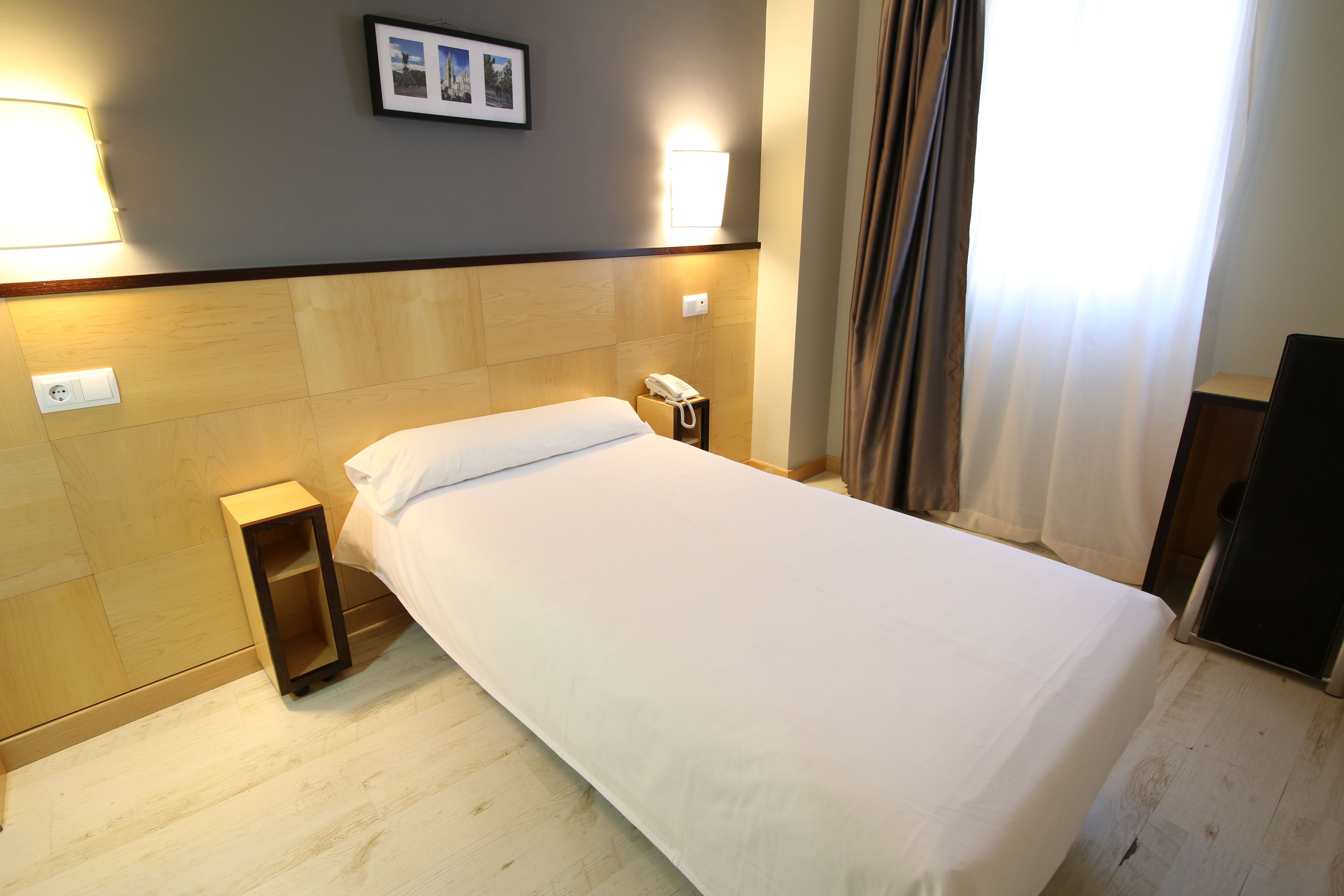 Room Habitación Individual image