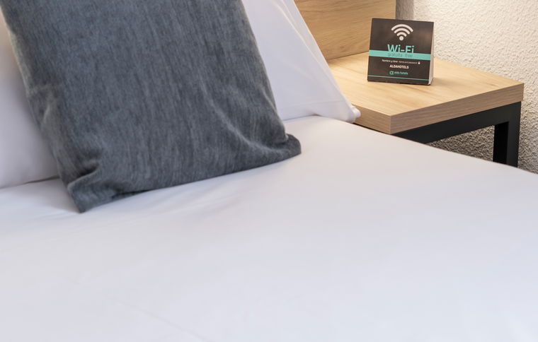 Room Habitación Individual image