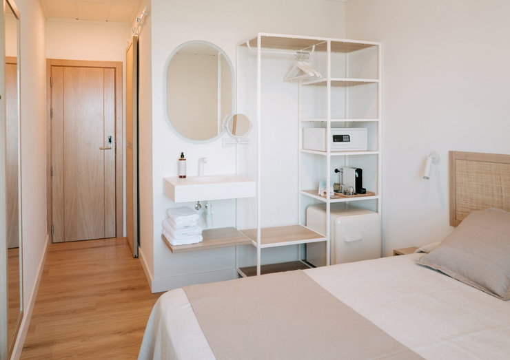 Room image 4